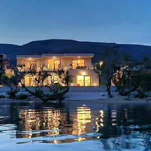 https://infinity-residence.splithotels.org