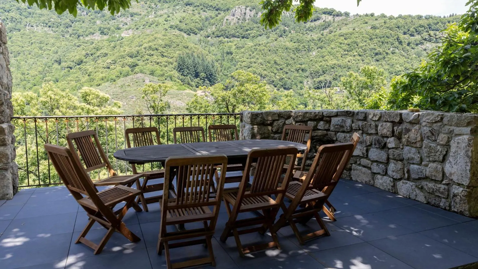Villa Les Grisieres à Montpezat-sous-Bauzon