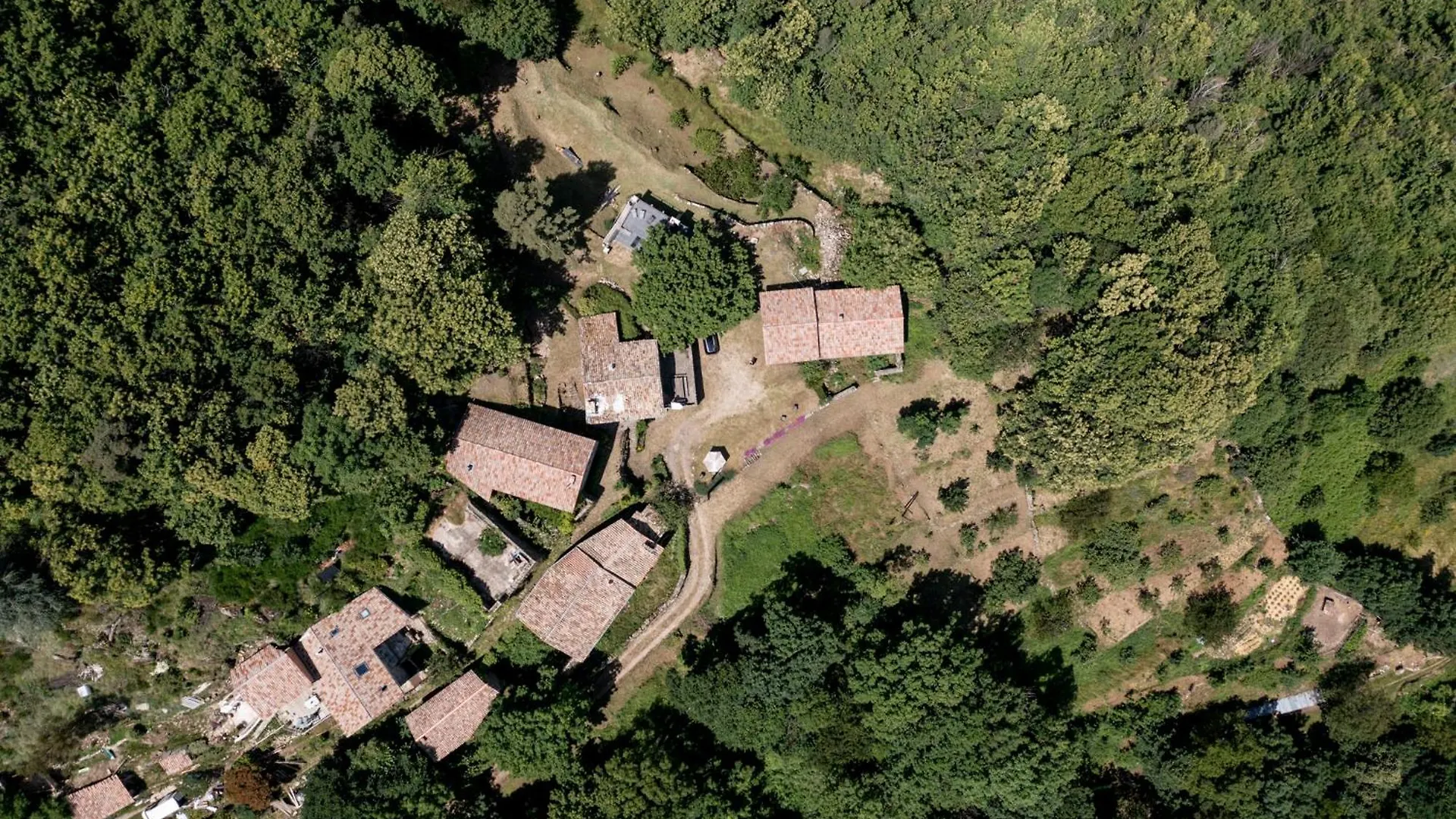 Villa Les Grisieres à Montpezat-sous-Bauzon 0*,